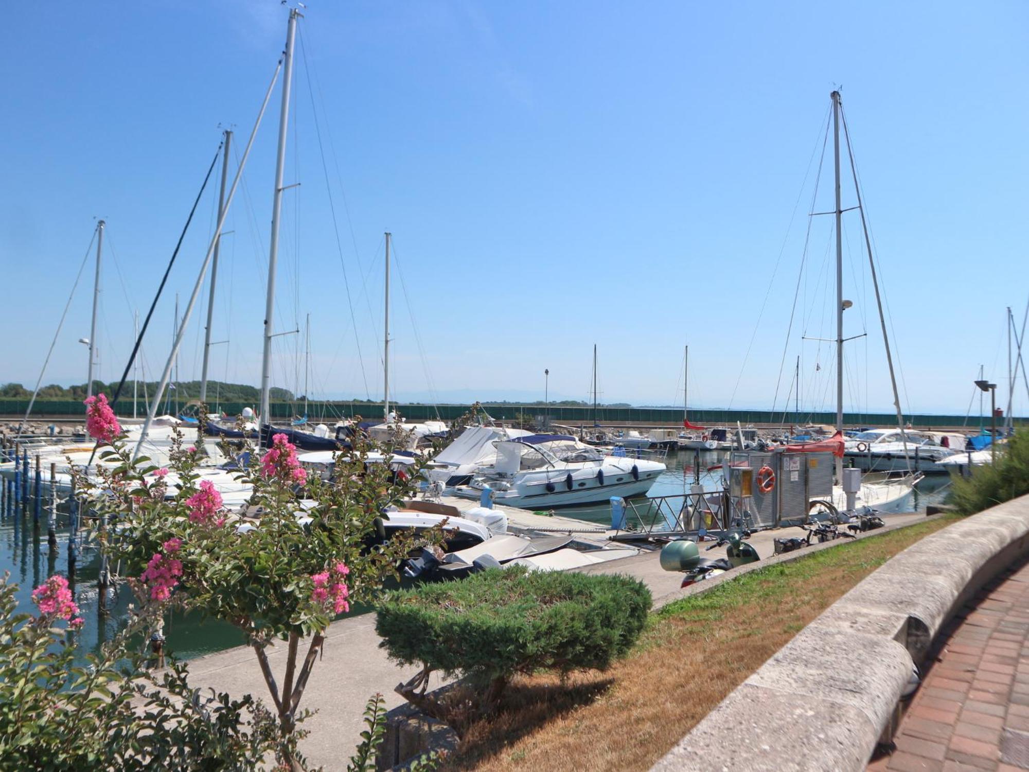 Apartamento Burello Lignano Sabbiadoro Exterior foto